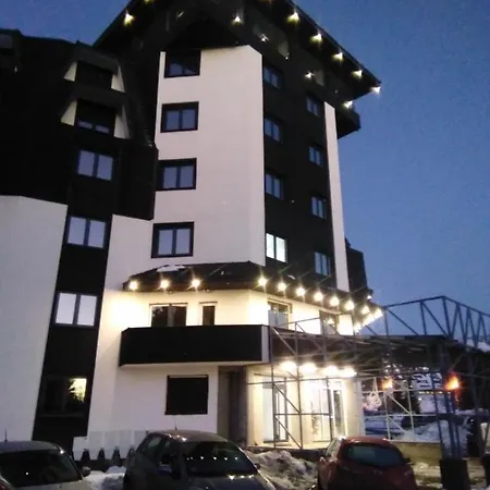 Lela Kop Apartment